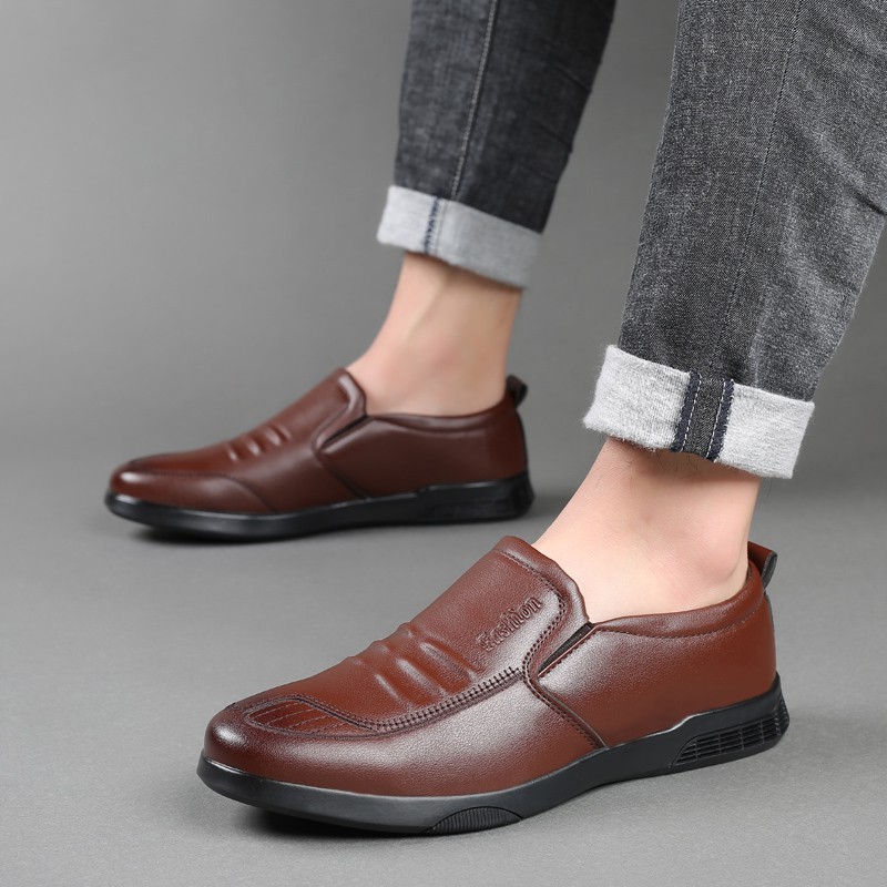 Giày nam thông thường Giày da nam công sở cao cấp Giày lười Size:39-44 Slip on leather shoes