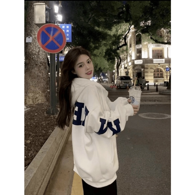 Áo Khoác Nỉ Nữ Có Nón Form Rộng In Chữ Tay Lưng Che Nắng Chắn Gió Mặc Thoải Mái [NEW UNISEX]