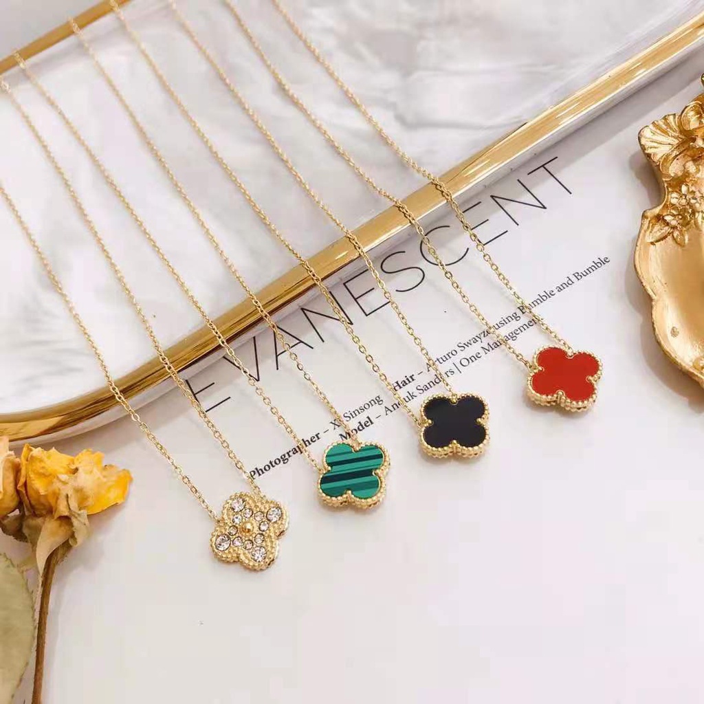 Dây chuyền thép không gỉ không phai mặt hình hoa thời trang sành điệu cho nữ