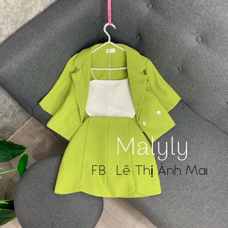 Set vest ba món tay ngắn chân váy gợn sóng