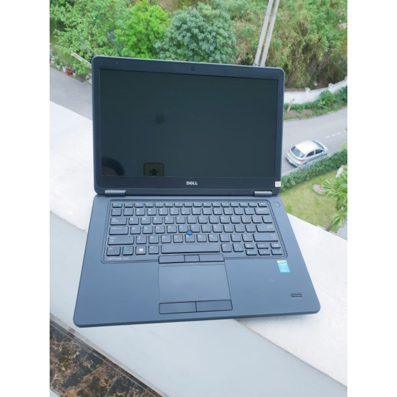 laptop dell 7450 i7 ram 8 ssd 256g
