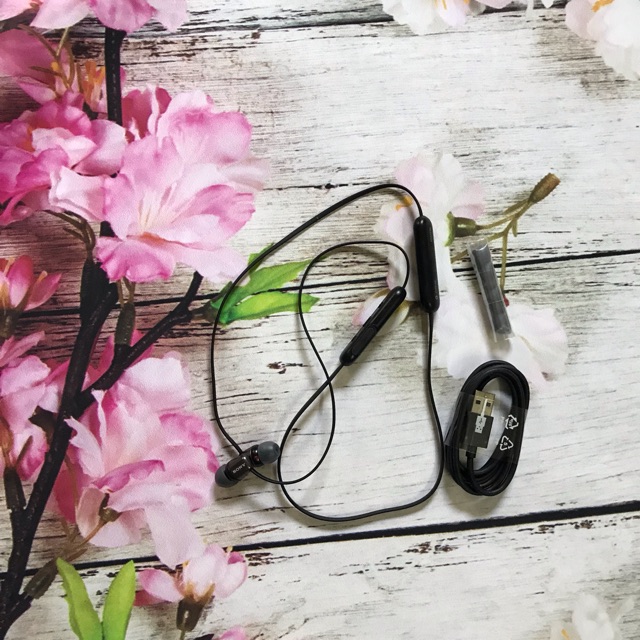 Tai nghe sony wi-C310 like new full box chính hãng