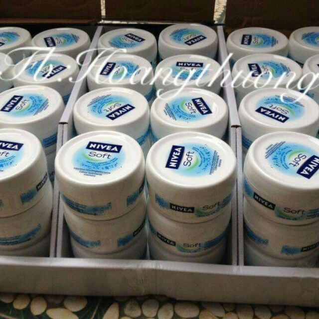 Kem dưỡng ẩm Nivea Soft 200ml Đức