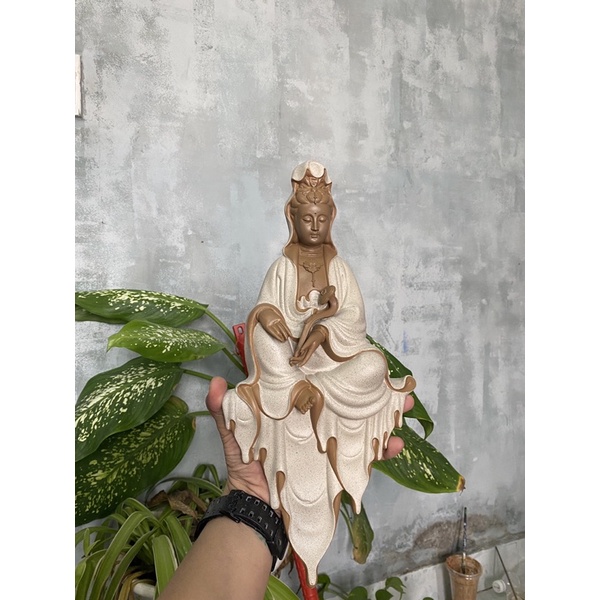 Tôn tượng Quán Âm