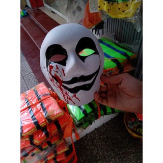 Mặt nạ biểu diễn