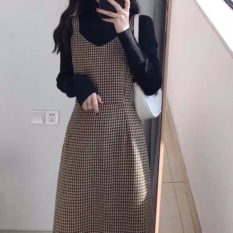 Bộ đồ hai mảnh rentro kiểu Pháp váy dây dài mùa thu đông