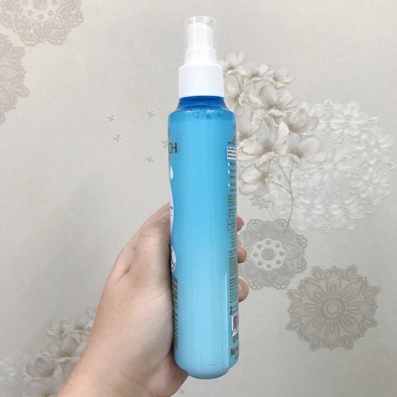 Xịt Dưỡng Tóc Dcash Intouch Keratin & Hyaluron Recreator Spray Conditioner 220ml