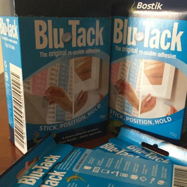 Blutack (combo 2 miếng)- đất sét dán tường