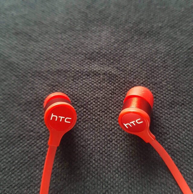 Tai nghe HTC E240 Pro Siêu Bass_ Bao Zin Theo Máy