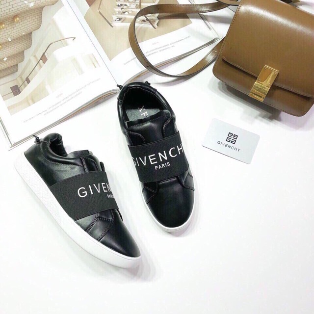 ❌ sale Giày givenchi 320 còn 250❌