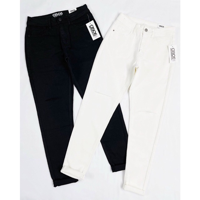 Quần jean trắng đen dáng baggy rách ngang gối