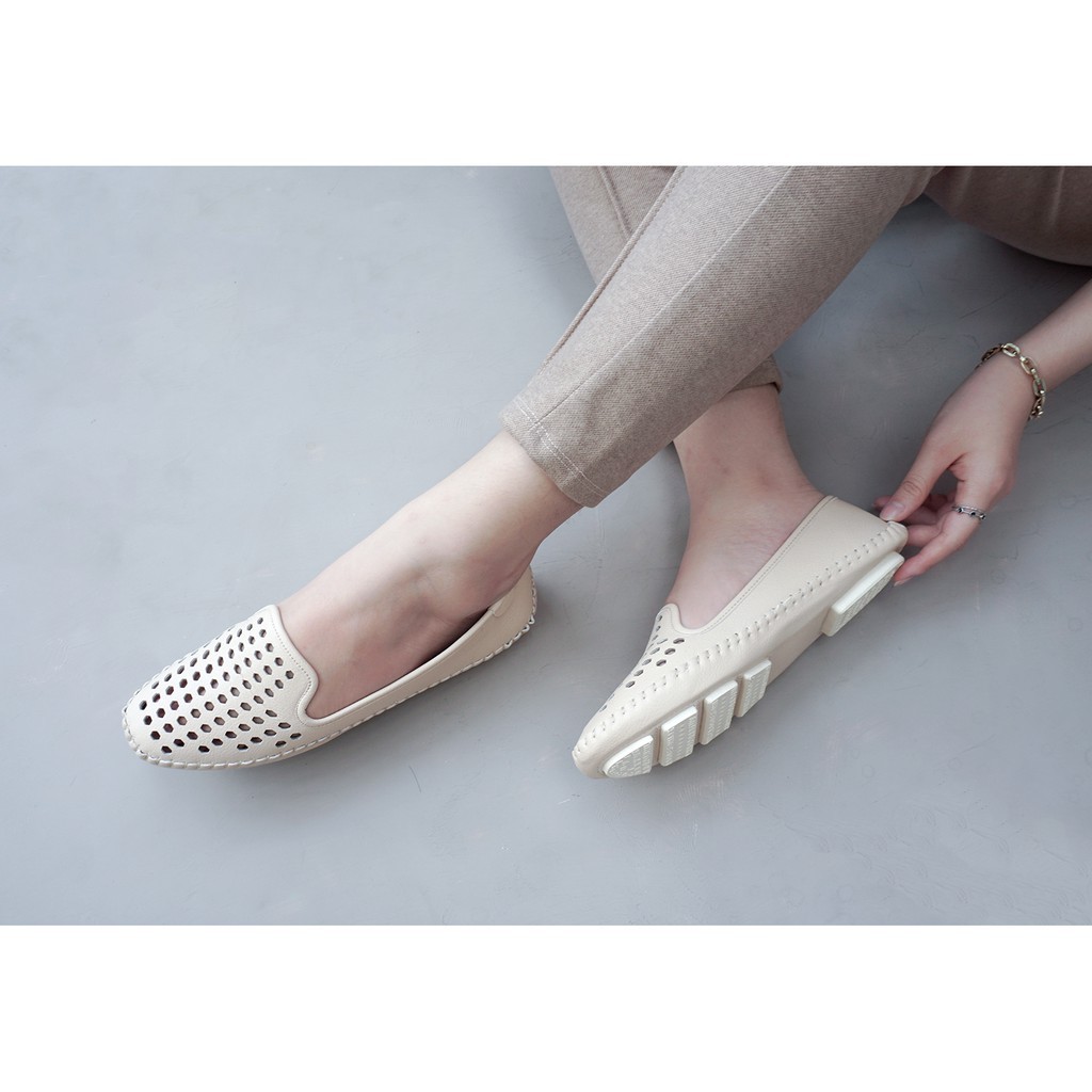 Giày Lười Nữ JOTI Aline Moccasins 3218AU0 - Mũi Tròn Bít Gót Đế Thấp Cao Bệt Da Microfiber - Mang Du Lịch Dạo Phố