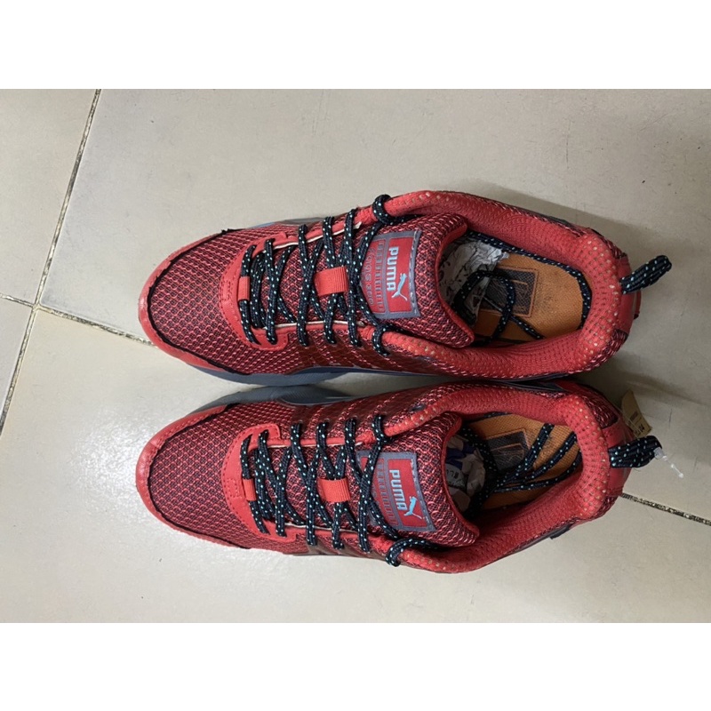 Giày chính hãng đã qua sử dụng