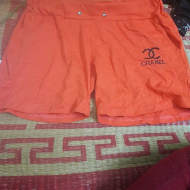 Quần đùi cam
