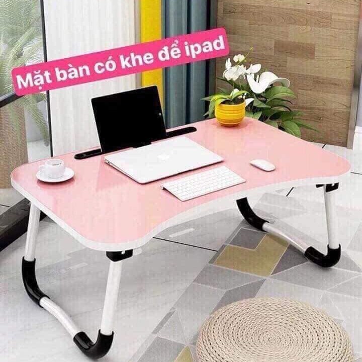 BÀN HỌC CÓ KHE CẮM IPAD TIỆN DỤNG, THÔNG MINH