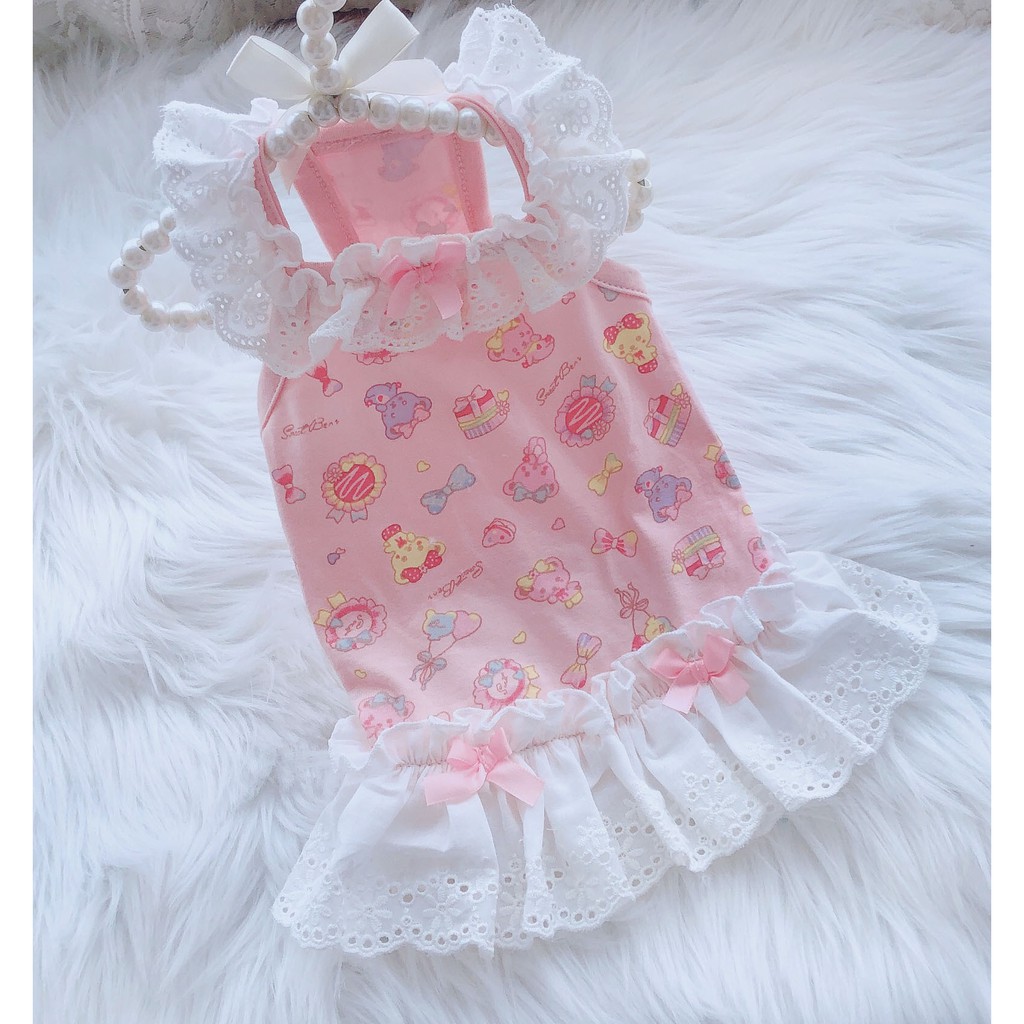 Váy thun hai dây phối bèo CAMQUYTSTORE in họa tiết gấu ngọt ngào dễ thương cho thú cưng