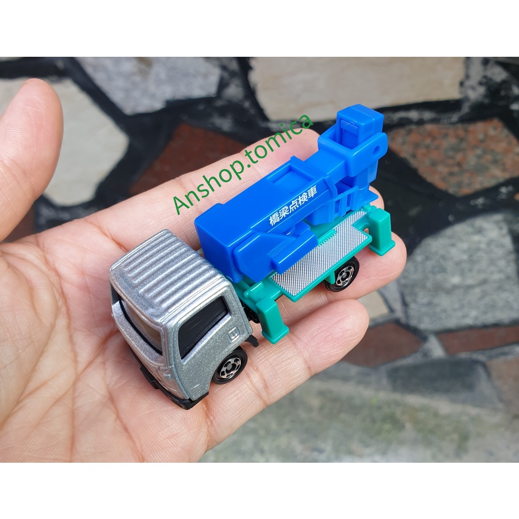 Xe mô hình tĩnh tomica Nhật Bản