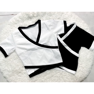 Áo croptop chéo tà phối viền