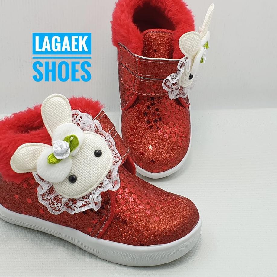 ☊ Giày Bốt Đính Lông Vũ Lấp Lánh Vui Nhộn Cho Bé 1 2 3 4 Tuổi