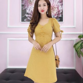 Đầm caro tay nơ