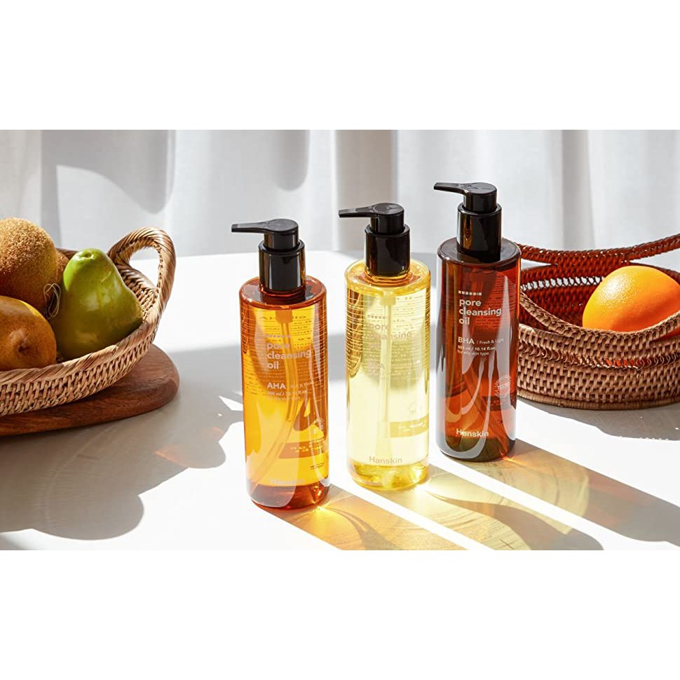 Dầu tẩy trang HANSKIN CLEANSING OIL & BLACK HEAD AHA 
sạch sâu lỗ chân lông 300ml - Vamima