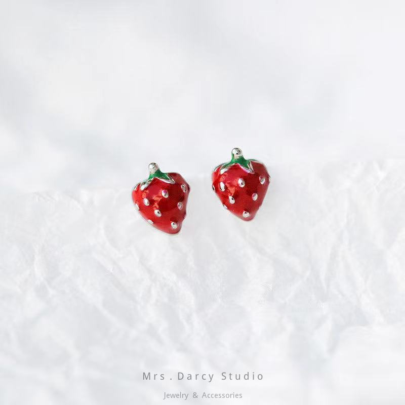 MRS.D【In Stock】100% Sterling Silver Red Strawberry S925 Earrings Stud Earrings Colors of Zircon Jewelry Gift Ear Clips Minimalist Earring Design Jewelry Girls Allergy Free