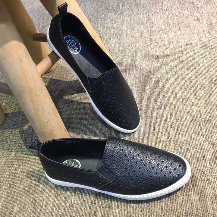 Giày Slip on nữ Thái Lan cao cấp màu đen trắng siêu mềm êm chân chính hãng thương hiệu De'shoeshouse | BigBuy360 - bigbuy360.vn