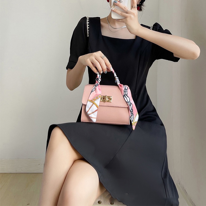 Túi xách dây hoa họa tiết cực xinh cho các nàng - Túi Xách Quai Dây Hoa -TX56