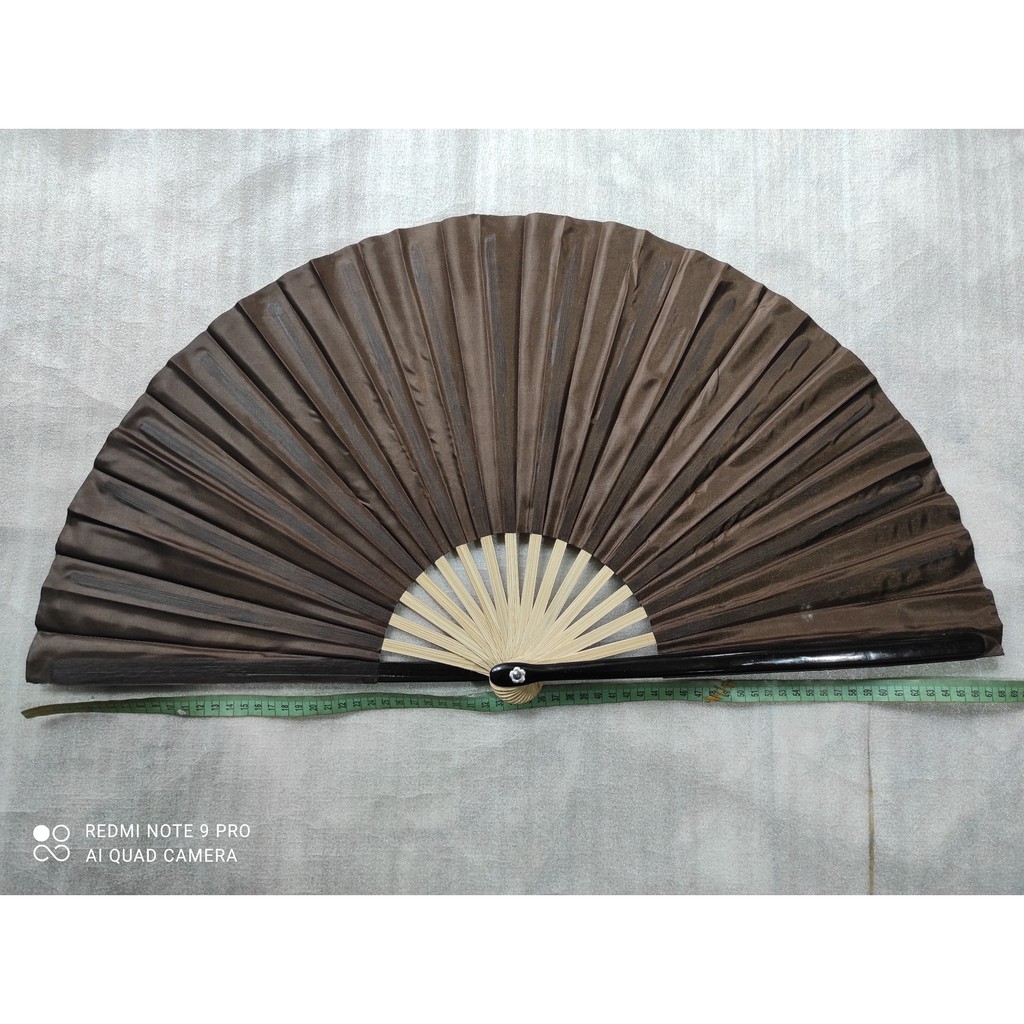 Quạt Vải Lụa (35 - 40cm) Nâu Trơn, Nán Tre, Quạt Cầm Tay