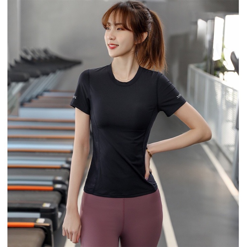 Áo tập gym yoga nữ - áo phông thun cộc tay phối lưới nhẹ thoáng