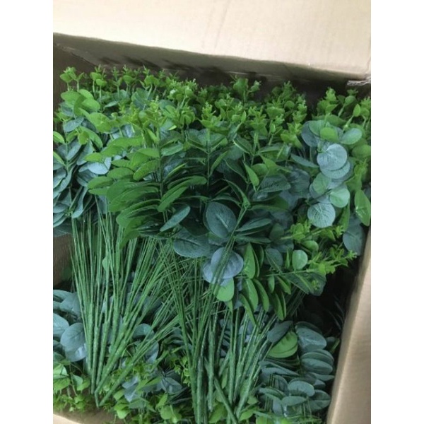 1 CỤM LÁ TÁO 16 NHÁNH DÙNG ĐIỂM CHO BÓ HOA SÁP ,HOA LỤA TRANG TRÍ NHÀ CỬA