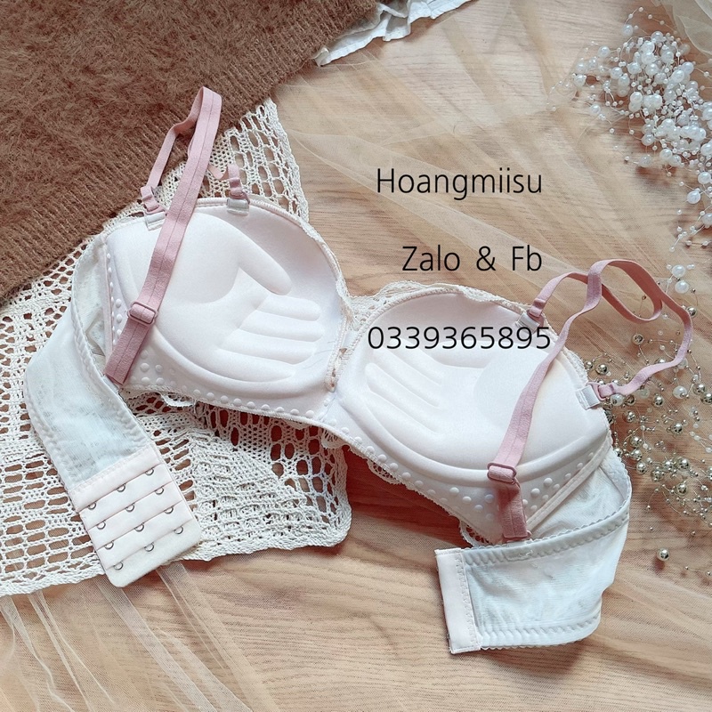 Bộ đồ lót nữ ren cao cấp CharmAiry Áo ngực không gọng quả ngang đệm nâng ngực bàn tay hoa nổi