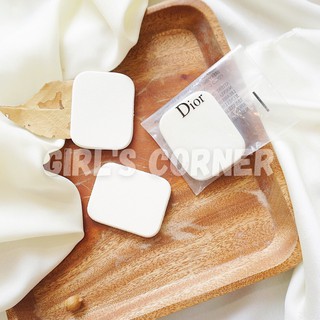 Mút trang điểm Dior (Tán nền/ Dặm phấn)