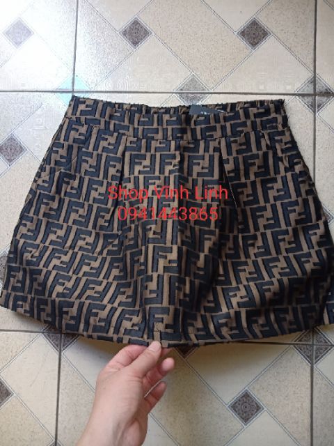 Chân váy phồng hoạ tiết FF(kèm ảnh và video Shop Chụp) | BigBuy360 - bigbuy360.vn