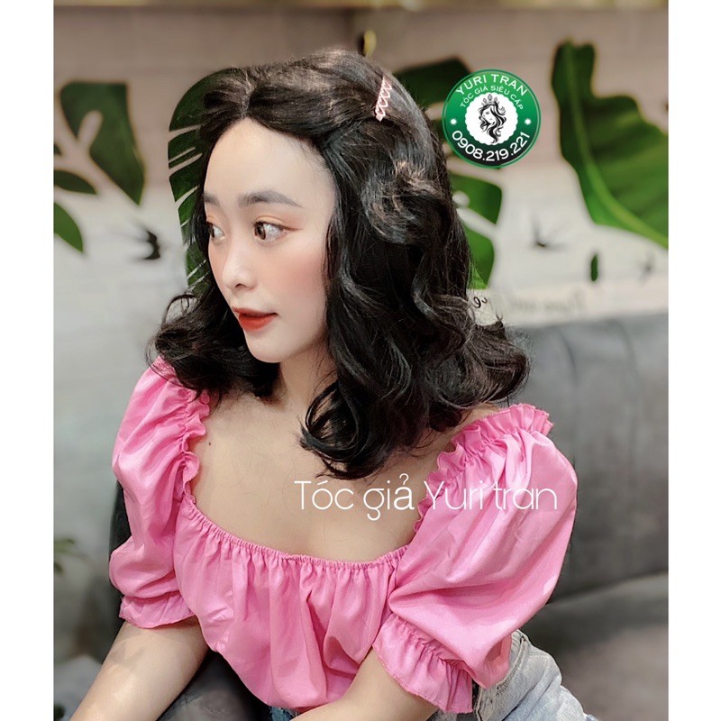 TÓC GIẢ NGUYÊN ĐẦU SIÊU DA ĐẦU XOĂN SÓNG TO NGẮN 30cm YURI VỪA VỀ SIÊU XINH LUÔN Ạ