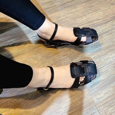 ROSA FACTORY - GIÀY SANDAL NỮ THỜI TRANG QUAI RỌ ĐẾ BỆT -SD-0298