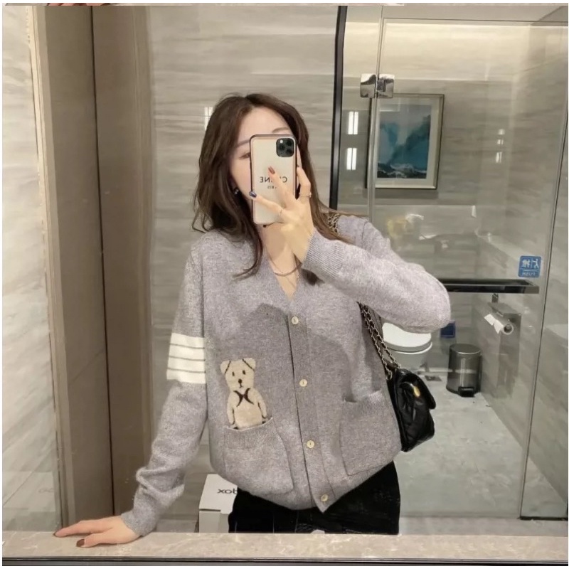 hàng sale mỗi mẫu chỉ có 1