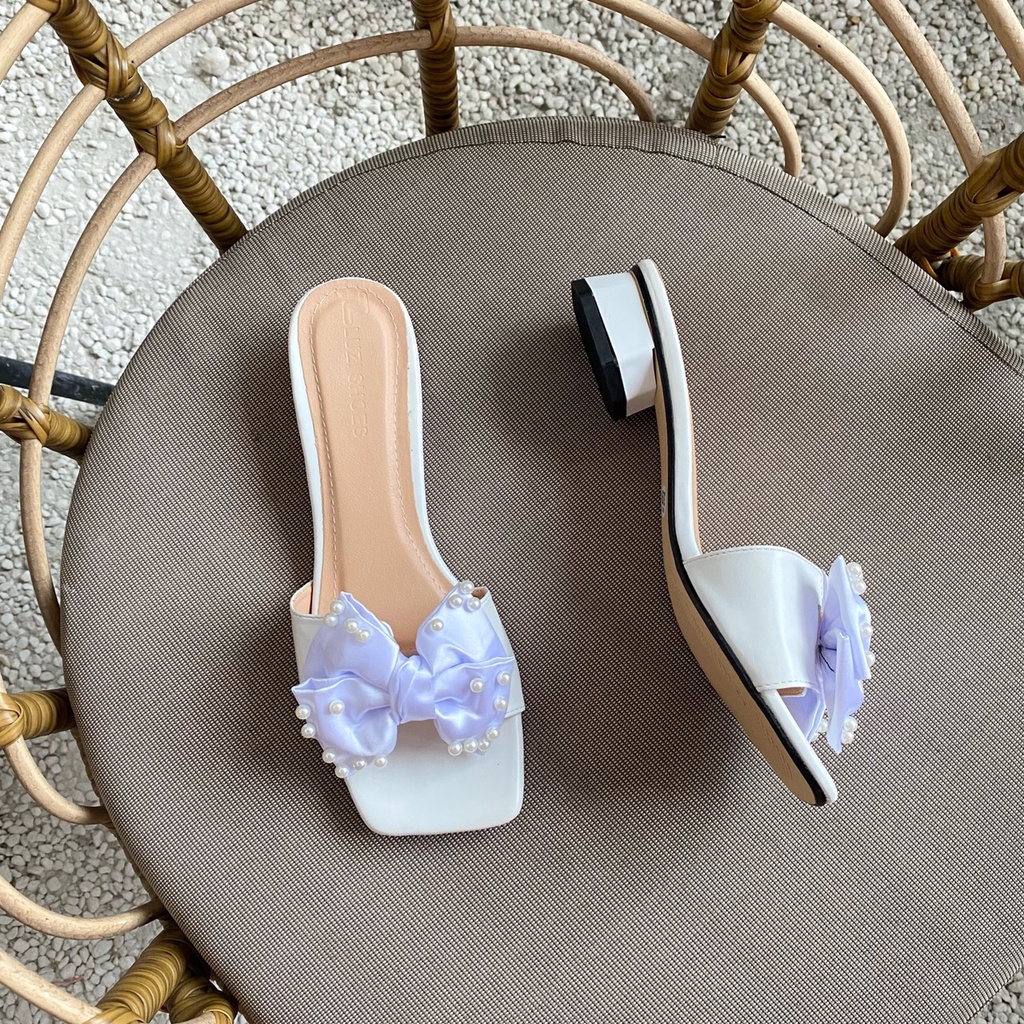 Dép quai ngang nữ gắn nơ lụa đính hạt ngọc gót vuông cao 3p, guốc quai ngang nữ bản to thắt nơ tiểu thư [m80]