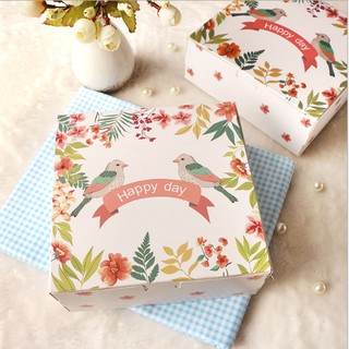 Hộp đựng bánh kẹo 4 hoặc 6 bánh 100gr chữ Happy Day
