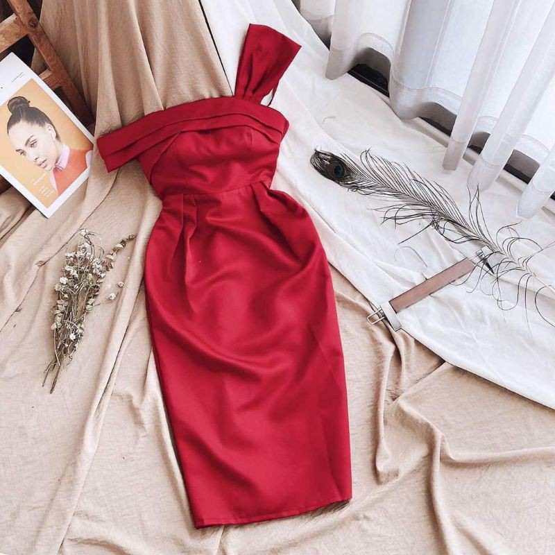 ĐẦM BÚT CHÌ RỚT VAI