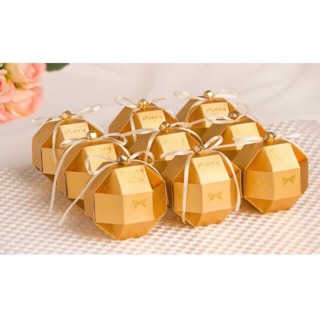 50 hộp quà cưới quả cầu may mắn