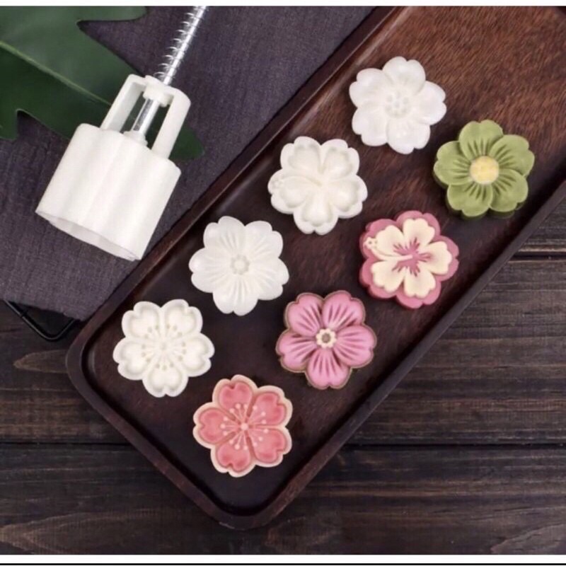 Khuôn trung thu 4 mặt hoa mai 50g