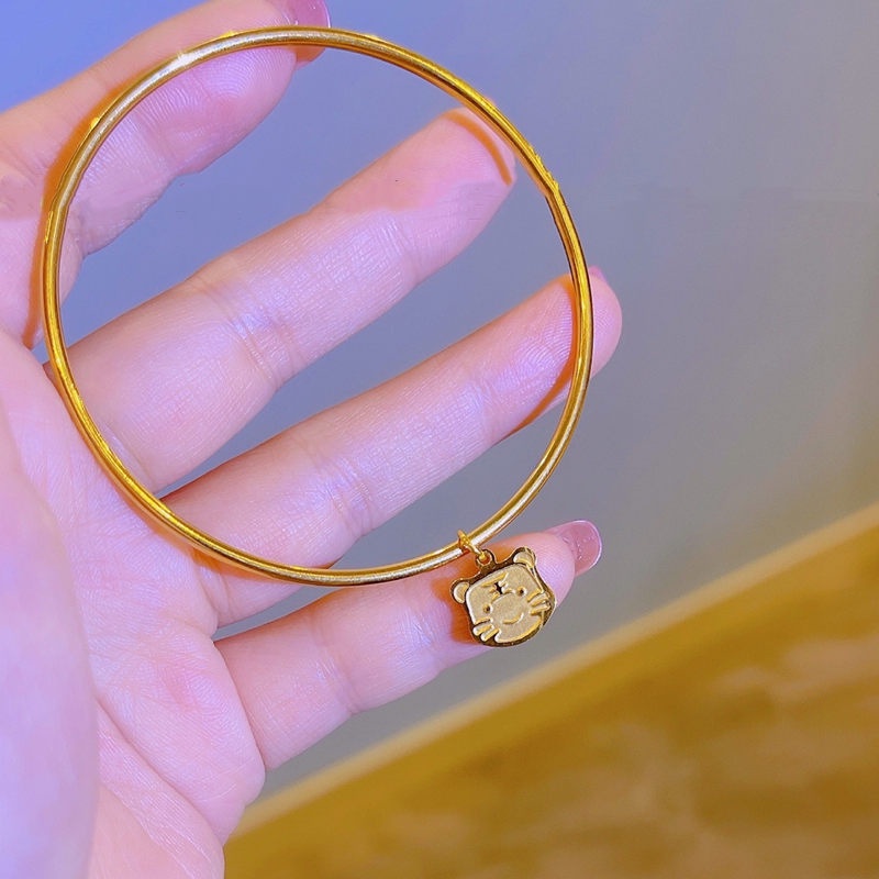 Vòng tay titan nữ không gỉ không phai màu hình hổ con đáng yêu phong cách cổ điển thanh lịch mẫu mới 2023