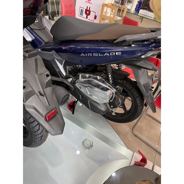 Tấm phản quang phải abl 2020 air blade 2020 abl 110 đời đầu. vision 110 đời đầu future winner X...