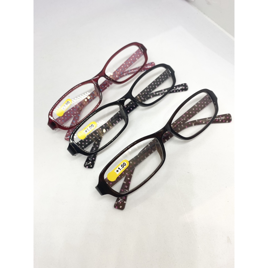 Daiso Kính lão đọc sách gọng nhựa chấm bi No.183