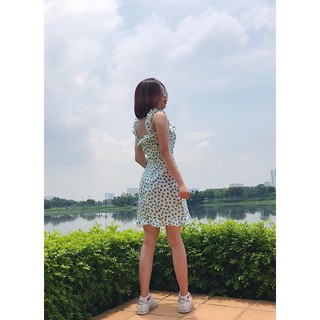 Đầm vai bèo giọt lệ
