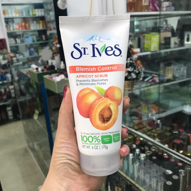 Tẩy da chết St.Ives