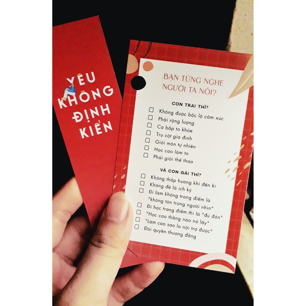 Sách - Yêu Không Định Kiến - Tặng Kèm Bookmark [SkyBooks]
