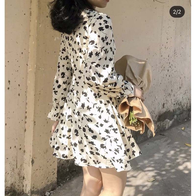 Váy trắng tay dài form babydoll