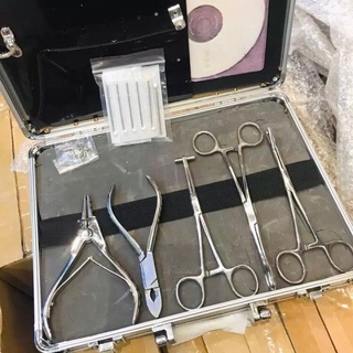 Bộ dụng cụ xỏ khuyên chuyên nghiệp 5 chiếc piercing